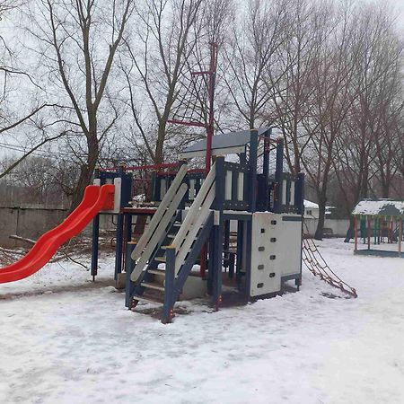 Однокомнатная Квартира С Дизайнерским Ремонтом Khmelʼnytsʼkyy Exterior foto